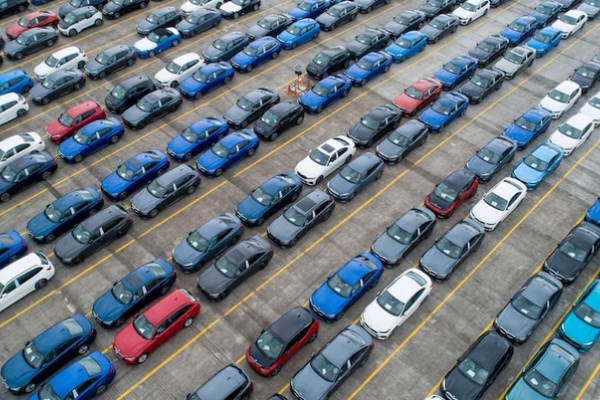 இனி ஃபாரீன் சரக்கு கம்மி விலையில் கிடைக்கும்.. எப்படி..? #UK 