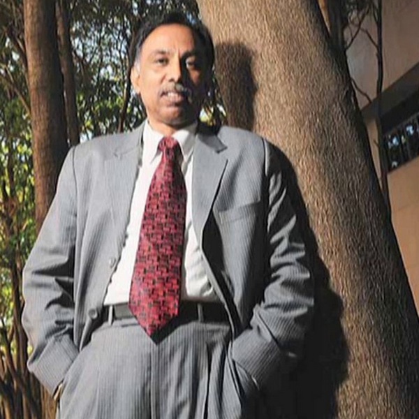 இன்போசிஸ் ஷிபுலால்: சாப்ட்வேர் போர்வையில் ரியல் எஸ்டேட் புலி.. 700 அப்பார்ட்மென்ட்-க்கு சொந்தக்காரர் இன்போசிஸ் ஷிபுலால்: சாப்ட்வேர் போர்வையில் ரியல் எஸ்டேட் புலி.. 700 அப்பார்ட்மென்ட்-க்கு சொந்தக்காரர்