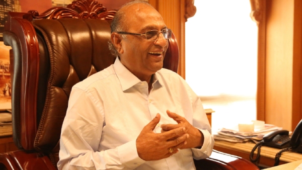 சாதி தடைகளை உடைத்த குஜராத்தி தொழிலதிபர்.. ரூ.400 கோடிக்கு சொந்தக்காரர்..! 