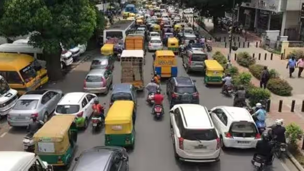 மெட்ரோ எப்போ வருது சொல்லுங்க.. துடியாய் துடிக்கும் பெங்களூர் மக்கள்..! 