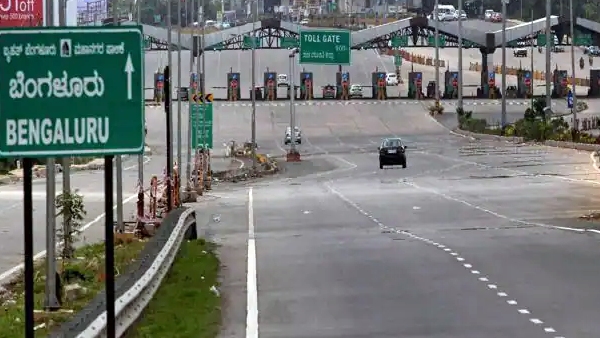 பெங்களூர் பந்த்: 12 மணிநேரத்தில் ரூ.4000 கோடி இழப்பு.. அதிக பாதிப்பு யாருக்கு..?! 