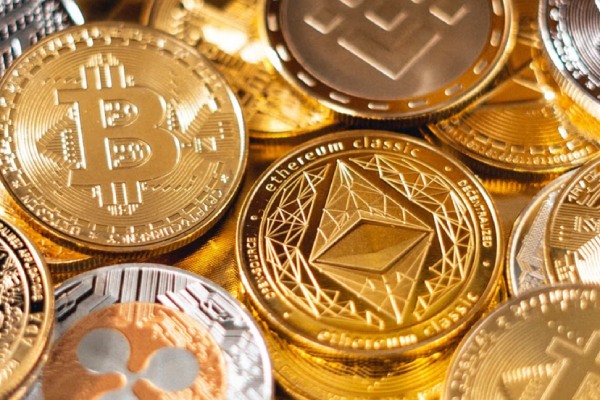 கிரிப்டோகரன்சி-ஐ நம்பி 67 லட்சத்தை இழந்த 22வயது கூகுள் ஊழியர்..!! 