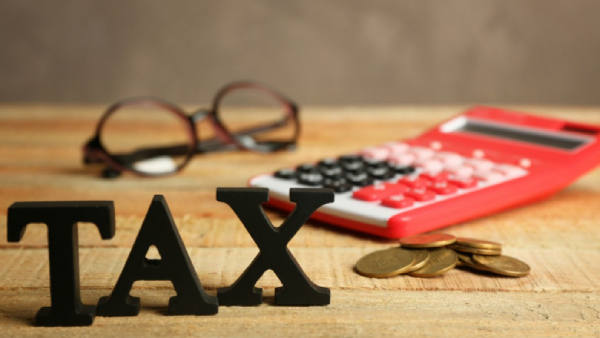 மாத சம்பளக்காரர்களுக்கு புதிய வருமான வரி சலுகை.. யாரெல்லாம் அதிர்ஷ்டசாலிகள்..! 