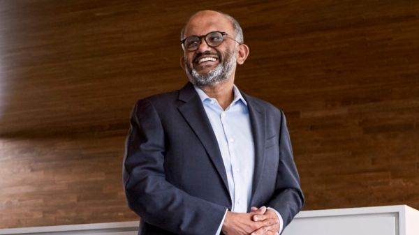 ஆப்பிள் நிறுவன வேலையை விட்டுவிட்டு அமெரிக்காவில் தினமும் 70 லட்சம் சம்பாதிக்கும் இந்தியர்..! 