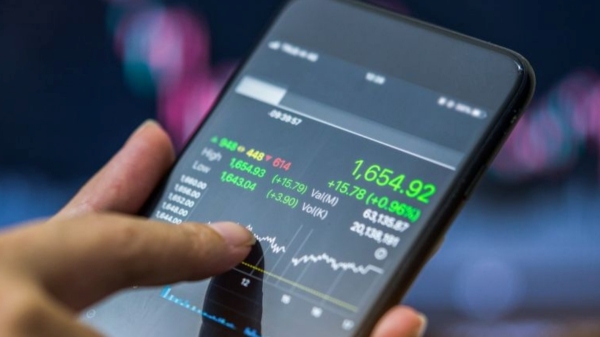 இது தெரியாம பங்குச்சந்தையில் முதலீடு செய்யாதீங்கப்பா..!! முக்கியமா இளைஞர்கள்..!! 