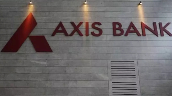 லாபம், வட்டி வருவாய் சூப்பர்.. ஆக்சிஸ் பங்குகளை இப்போ வாங்கலாமா? விற்கனுமா? 