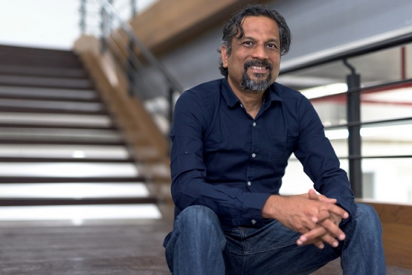 ஐடி துறையில் ரெசிஷன் வருவது உண்மை தானா..? ZOHO ஸ்ரீதர் வேம்பு போட்ட பகீர் டிவீட்..!! 