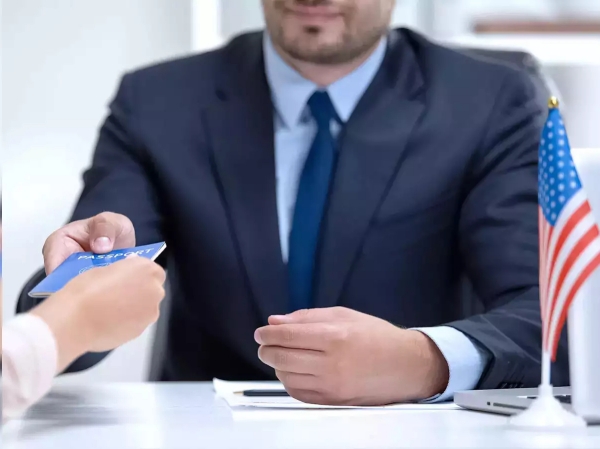 அமெரிக்கா போகனுமா.. விசா பெற 500 நாள் காத்திருங்க..! சென்னை-யில் என்ன நிலைமை..? 