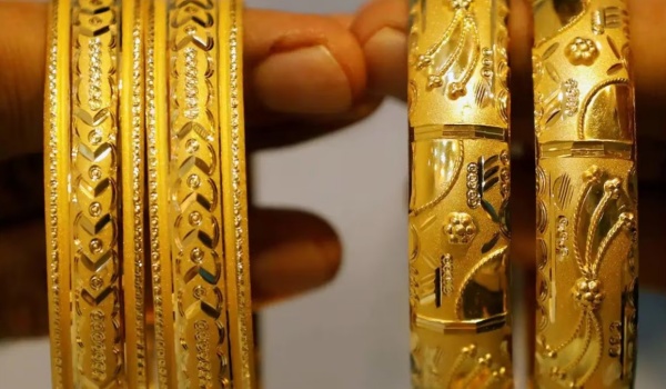 Dhanteras: உங்க வீட்டில் செல்லம் பொங்க.. இந்த நேரத்தில் தங்கம் வாங்குங்கள்..!! 