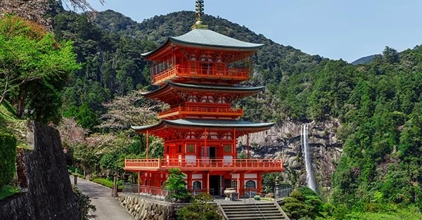 Kongo Gumi உலகிலேயே பழமையான நிறுவனம்.. 2 அணுகுண்டுகளை பார்த்தாச்சு, 1445 ஆண்டு வரலாறு..!! 