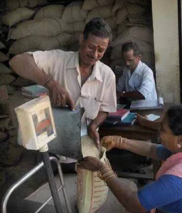 மோடி-யின் மெகா அறிவிப்பு.. இலவச ரேஷன் திட்டம் 5 ஆண்டுகளுக்கு நீட்டிப்பு.. 80 கோடி மக்கள் நிம்மதி..!!