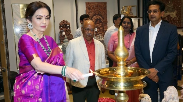 ஹைதராபாத்-க்கு வந்த ரிலையன்ஸ் ரீடைல் புதிய ஸ்வதேஷ் ஸ்டோர்.. பிரம்மாண்டமா இருக்கே..!! 