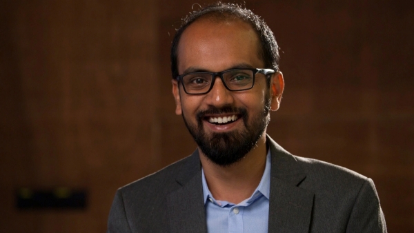 அப்பார்ட்மென்ட்-ல் துவங்கிய நிறுவனம்.. அப்போ 30000 கோடி நிறுவனம்..!! யார் இந்த சாஹில் பருவா..! 