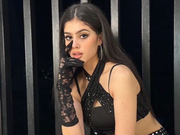 இந்தியாவின் பணக்கார குழந்தை நட்சத்திரம் ரிவா அரோரா.. சொத்து மதிப்பு எவ்வளவு தெரியுமா..? 