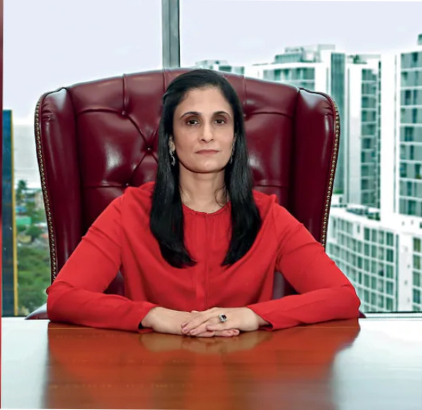 6 ஸ்பெஷல் டீம்.. ரூ.4,000 கோடி சன் டிவி-ஐ கட்டி ஆளும் காவேரி கலாநிதி மாறன்..!! 