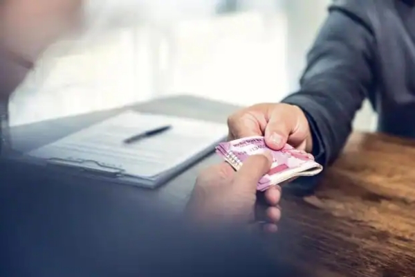 என்ஆர்ஐ மக்களே.. இந்தியாவுக்கு பணம் அனுப்புவது ஈசி - 4 வழிகள்..! 