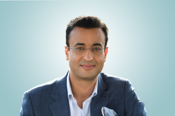 திடுதிப்புன்னு பில்லியனரான 7 பேர்.. அட ரேகா, ரோஹிகுவா கூட இருக்காங்களே..!! 