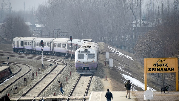 ஜிலுஜிலு காஷ்மீருக்கு முதன் முதலாக நேரடி ரயில் சேவை.. வெறும் 3 மணிநேரத்தில் ஸ்ரீநகர் டூ ஜம்மு..! 