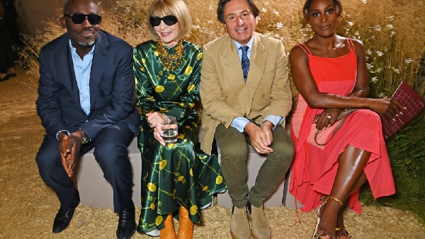 இவங்களுக்கு மட்டும் பணம் எங்கிருந்து வரும்ன்னு தெரியல..  உலகின் டாப் 10 பணக்கார குடும்பங்கள்..!! 