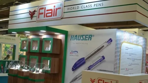 50 வருஷ அனுபவம்..  சந்தேகப்பட்டவர்களுக்கு ஷாக் கொடுத்த பிளேயர் பென்ஸ் 