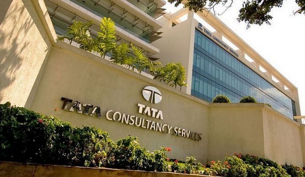TCS-க்கு பறந்த நோட்டீஸ்.. பதறிய கிருதிவாசன், என்ன நடந்தது..!! 