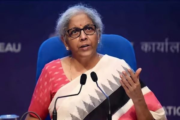 மதுரை டச்.. லண்டன் வேலை.. நிர்மலா சீதாராமனின் பெருமைமிக்க பயணம்..!! 