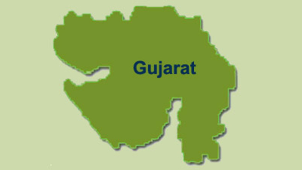 குஜராத் ஆன்லைன் மோசடி: வெறும் மூன்றே மாதத்தில்  ரூ.60 கோடியை  சுருட்டிய 2 இளைஞர்கள்..!