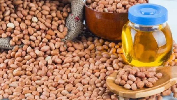 நாமக்கல் இளைஞர் அசத்தல்.. மரசெக்கு எண்ணெய் தயாரிப்பில் மாதம் 30000 ரூபாய் சேமிப்பு..!!