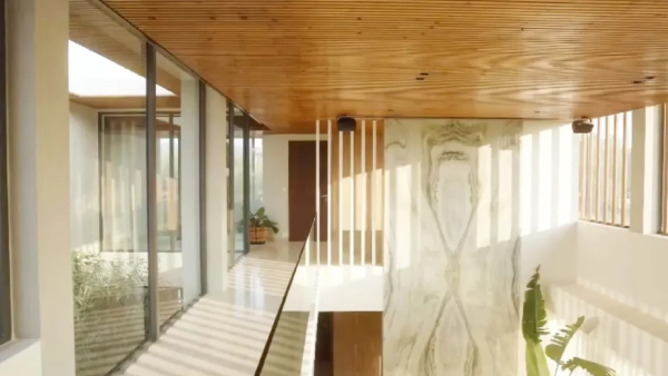 வீடா மாளிகையா.. விராத் கோலி-யின் புதிய வீடு.. அனுஷ்கா-வுக்கா ஸ்பெஷல் டிசைன்..!