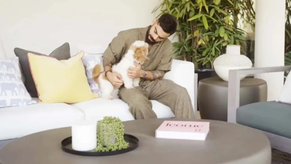 வீடா மாளிகையா.. விராத் கோலி-யின் புதிய வீடு.. அனுஷ்கா-வுக்கா ஸ்பெஷல் டிசைன்..!