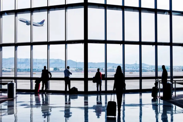 வெளிநாட்டுக்கு போக போறீங்களா? இதை படிச்சா ஈஸியா செலவை மிச்சம் பண்ணலாம்! செம ஐடியா 