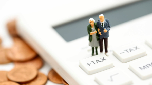 மூத்த குடிமக்களே முதல்ல இதை படிங்க.. வரி சேமிப்பில் இதை மறந்துடாதீங்க..! 