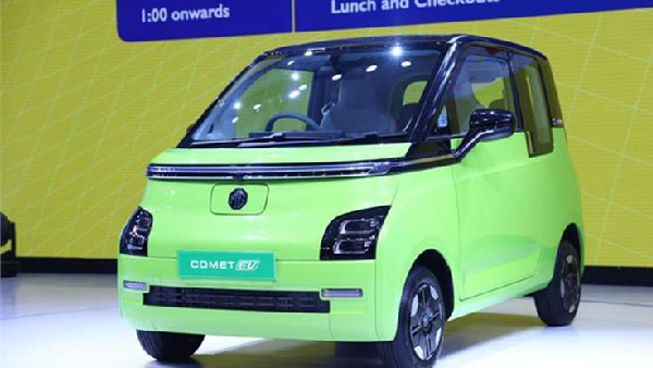 புதுக் கார் வாங்கப்போறீங்களா..? கொஞ்சம் வெயிட் பண்ணுங்க, தரமான கார் வரப்போகுது..!! 