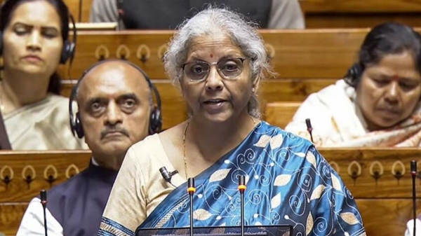  இந்தியாவின் கலரே மாறப்போகுது.. நிர்மலா சீதாராமன் சொன்ன 3 ரயில்வே காரிடார்கள்.. வேற லெவல் சம்பவம்..!