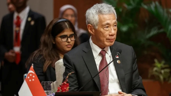 குழந்தைகளை பெற்றுக்கொள்ளவதில் கணக்கு பாக்காதீங்கப்பா - சிங்கப்பூர் பிரதமர் 