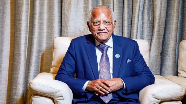 92 வயதிலும் மாஸ் காட்டும் அப்போலோ மருத்துவமனை பிரதாப் ரெட்டி..!! 