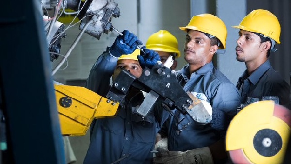 அடிப்படை ஊதியத்தை மாற்றப்போகும் இந்தியா.. ILO உடன் தீவிர ஆலோசனை..!! அடிப்படை ஊதியத்தை மாற்றப்போகும் இந்தியா.. ILO உடன் தீவிர ஆலோசனை..!!