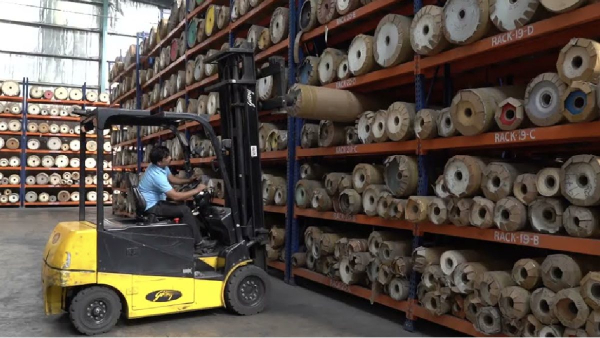 10 ஆண்டுகளில் ரூ.1 லட்சத்தை ரூ. 14 லட்சம் என உயர்த்திய மல்டிபேக்கர் பங்கு..! 