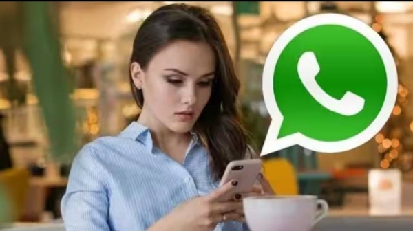 ஒரு வாட்ஸ்அப் குரூப்.. லைட்டா வித்தியாசமான யோசனை.. சம்பாதித்து அசத்தும் வேலைக்கார பெண் 