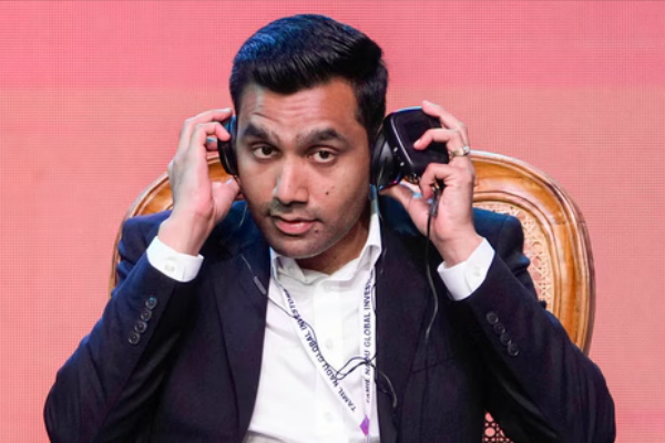  அதானி குழுமத்தில் முதலீடு செய்ய போறீங்களா? வாரிசு சொன்ன முக்கியமான விஷயம்..!! 