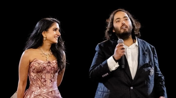 ஆனந்த் அம்பானி - ராதிகா: குஜராத் நிகழ்ச்சிக்கே 1200 கோடியாம்.. அப்போ லண்டன் திருமணத்திற்கு? 