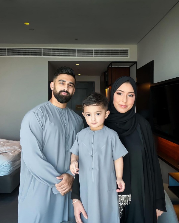 ஒரு மாச ஷாப்பிங்கிற்கு ரூ.1.86 கோடியாம்.. பெண்களை பொறாமையில் பொங்க வைக்கும் துபாய் பெண்..!! 