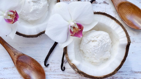 தேங்காய் பூ விலை ஏற்றம்.. அப்படி என்ன மவுசு இதுல? இது ஏன் இவ்வளவு விலை விக்கிது? 