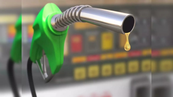 தயிர் சாதம், சிக்கன் பிரியாணியை விட.. பெட்ரோல், டீசல் விலை முக்கியம்..! தயிர் சாதம், சிக்கன் பிரியாணியை விட.. பெட்ரோல், டீசல் விலை முக்கியம்..!