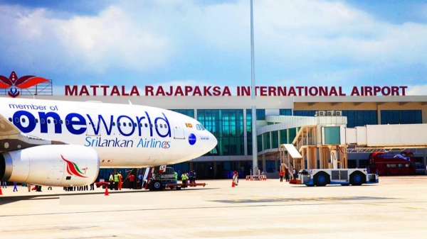 தட்டிதூக்கிய இந்தியா.. இலங்கையில் தரமான சம்பவம்..! தட்டிதூக்கிய இந்தியா.. இலங்கையில் தரமான சம்பவம்..!