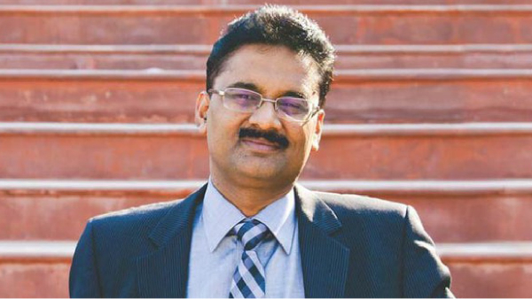 500 ரூபாய் கடனில் துவங்கிய ஸ்வீட் கடை.. இன்று மாபெரும் பல்கலைக்கழகத்தின் அதிபதி..!! 