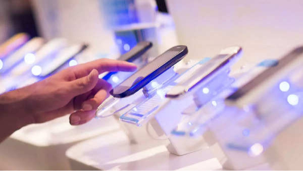 ஆதிக்கத்தை இழக்கும் சீன நிறுவனங்கள்..! டிரான்சியன் நிறுவன பங்குகளை வாங்கும் டிக்சான்.. 