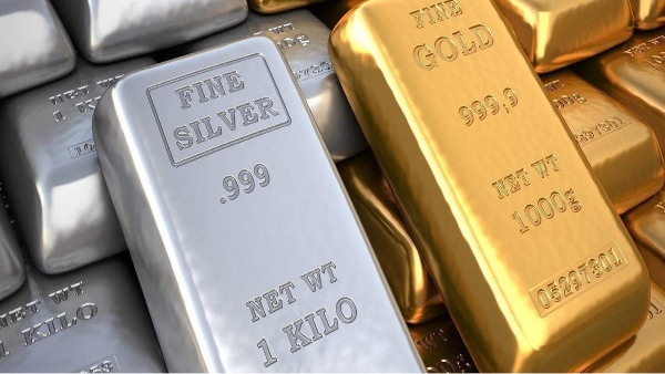 டக்குன்னு குறைந்த தங்கம் விலை.. செம சான்ஸ் தான்.. இப்போ தங்கம் வாங்கலாமா..?! 