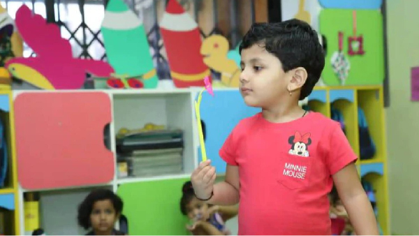 ப்ளே ஸ்கூல் பையனுக்கு ரூ. 4,30,000 கட்டணமா.. ட்ரெண்ட் ஆகும் தந்தையின் கதறல் போஸ்ட்! 