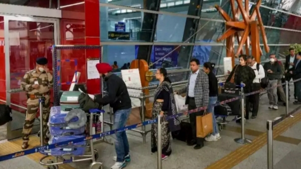  வாயால் கெட்ட வியாபாரிகள்.. சுளுக்கெடுத்த கஸ்டம்ஸ் அதிகாரிகள்..!!